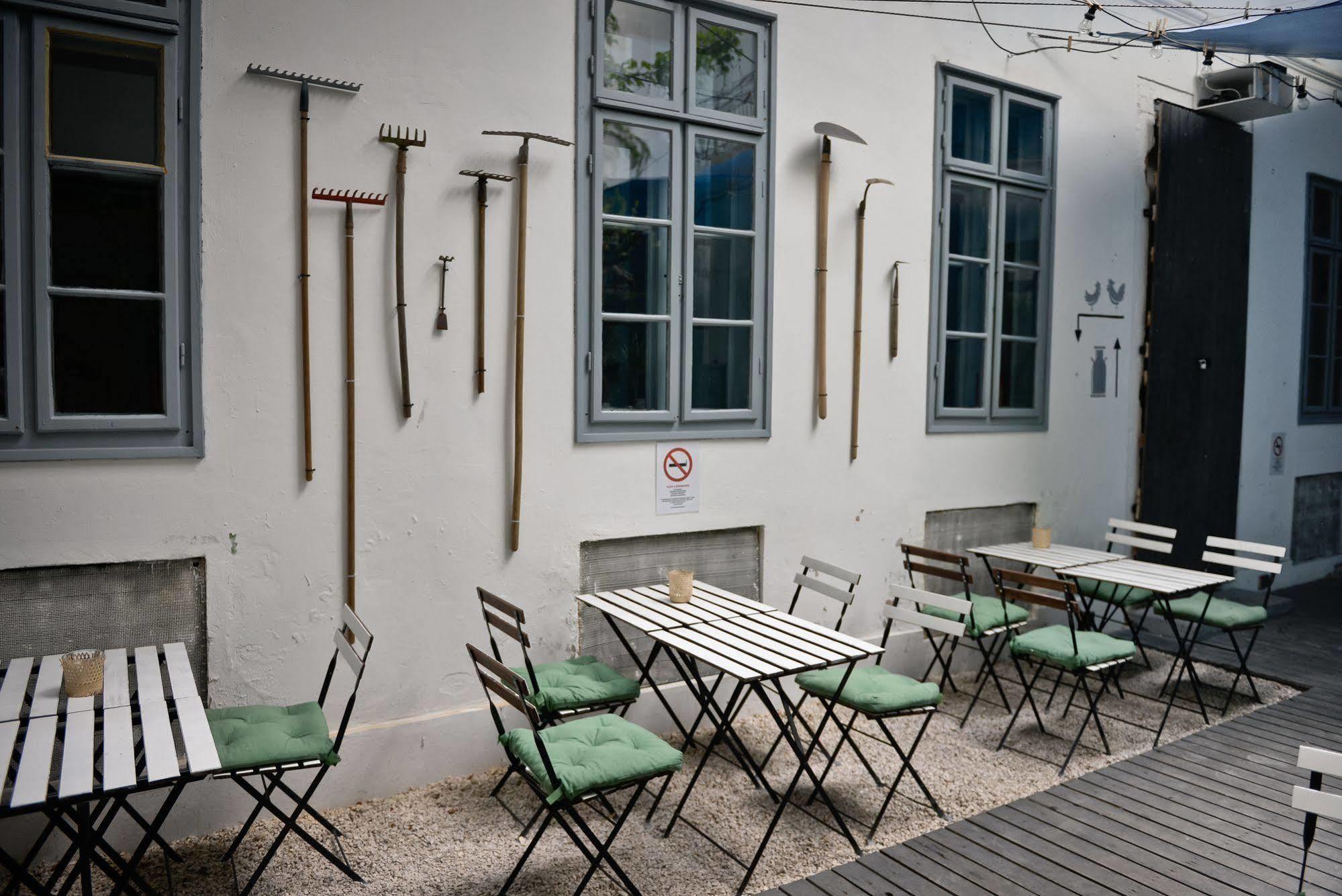 Lol Boutique Hostel City Center Budapeste Exterior foto